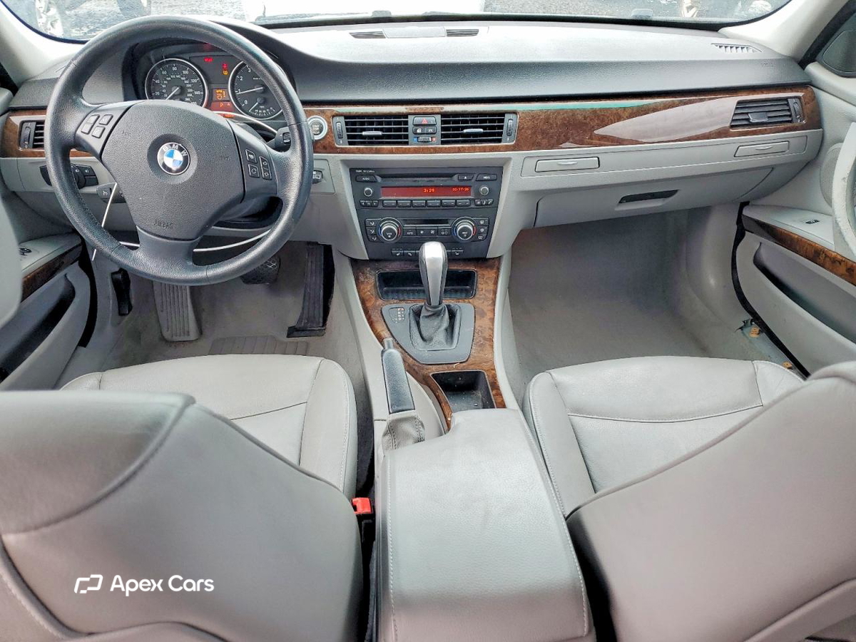 BMW Series 3 2009