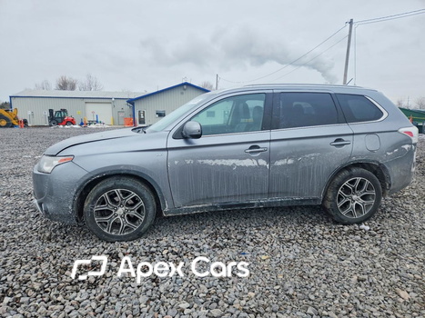 Mitsubishi Outlander 2015 - Image 1 of 12