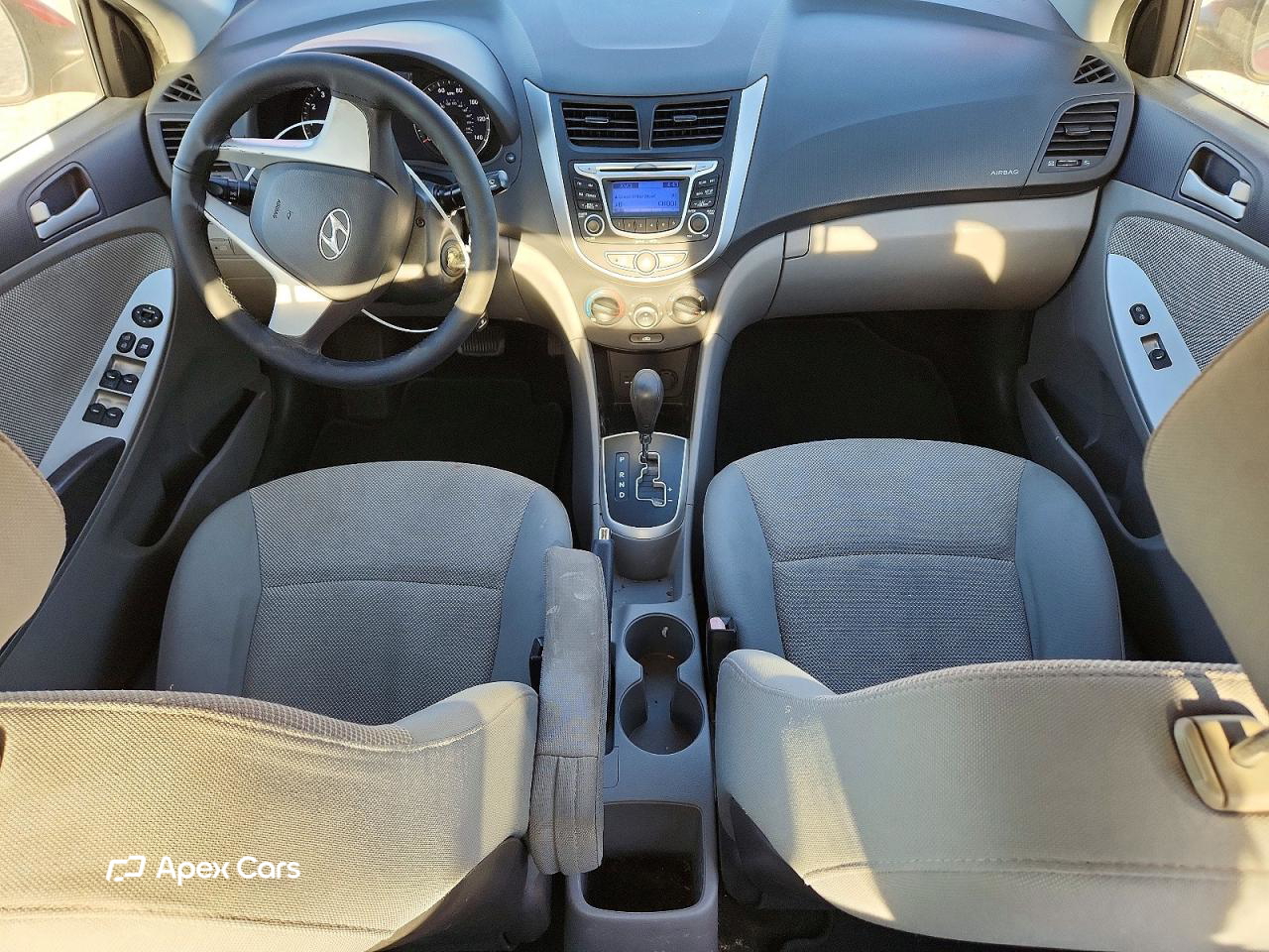 Hyundai Accent 2013