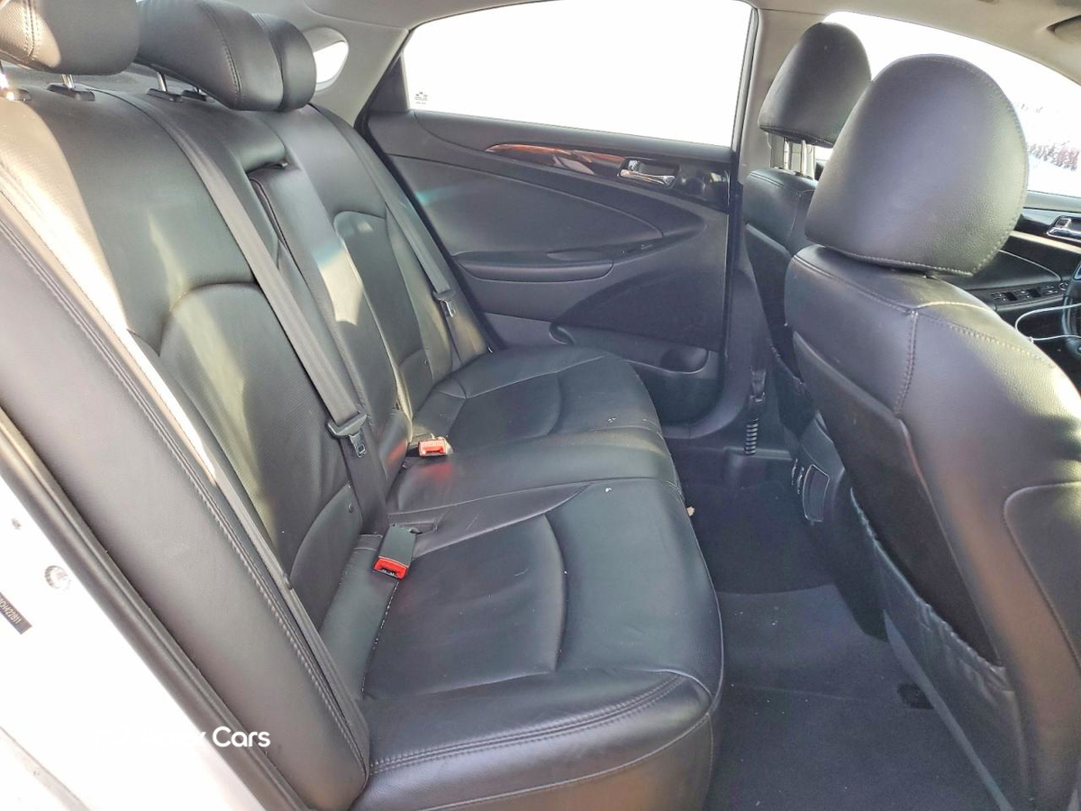 Hyundai Sonata 2012
