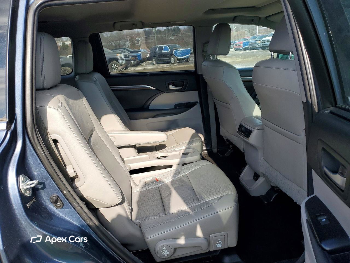 Toyota Highlander 2014