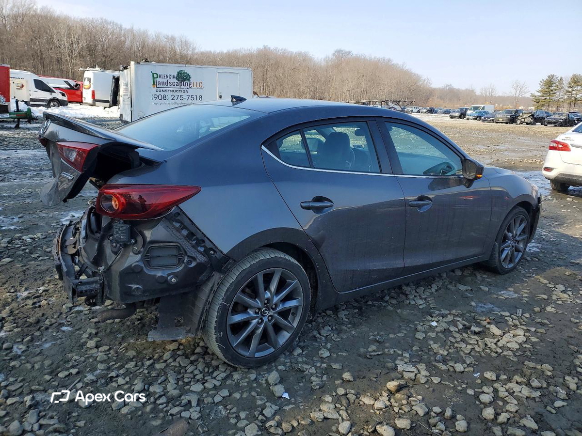 Mazda 3 2018