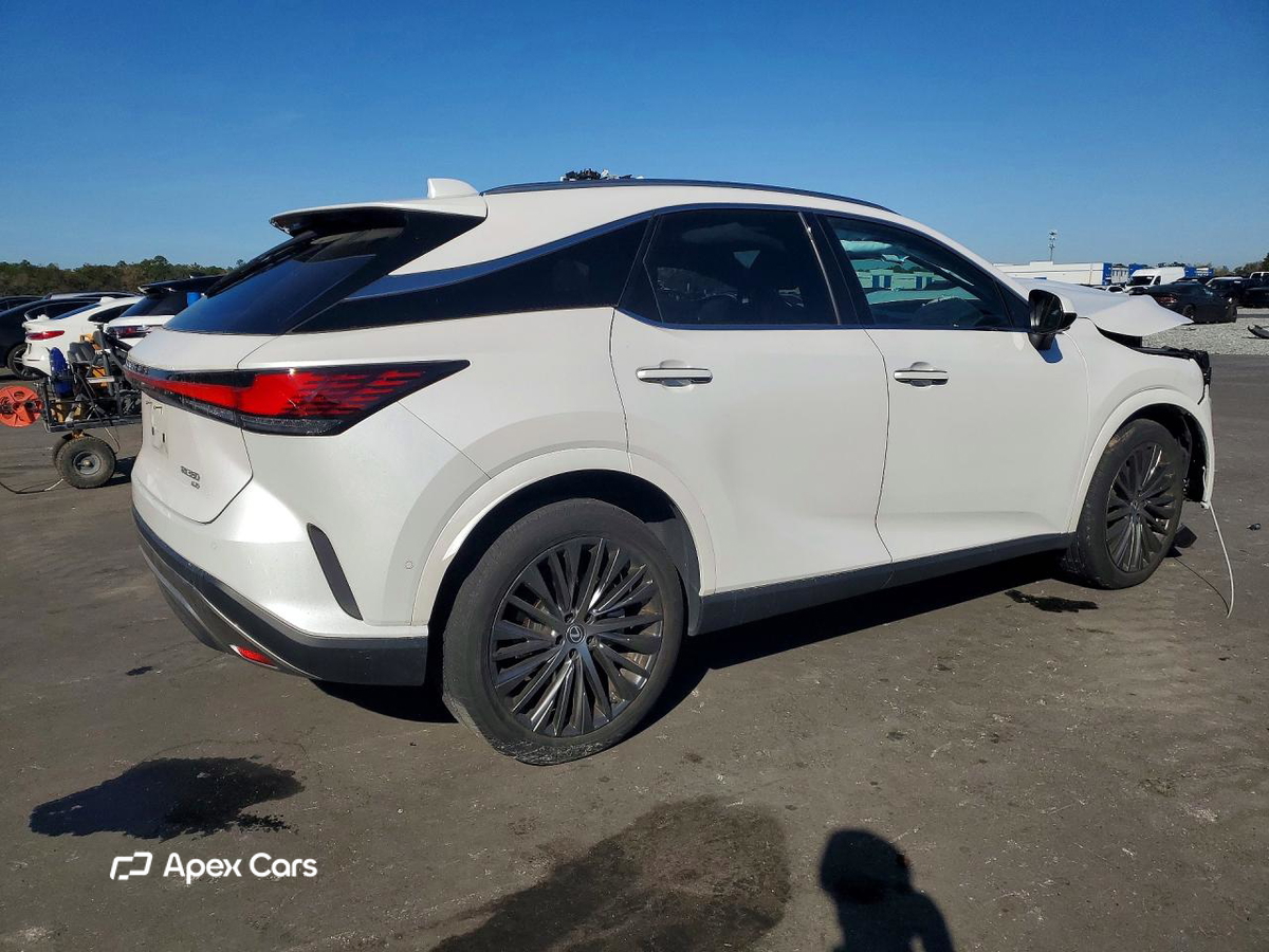 Lexus RX 2023