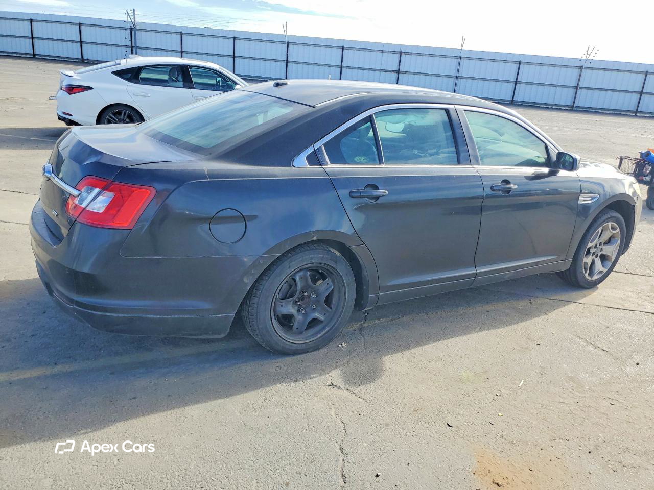 Ford Taurus 2010
