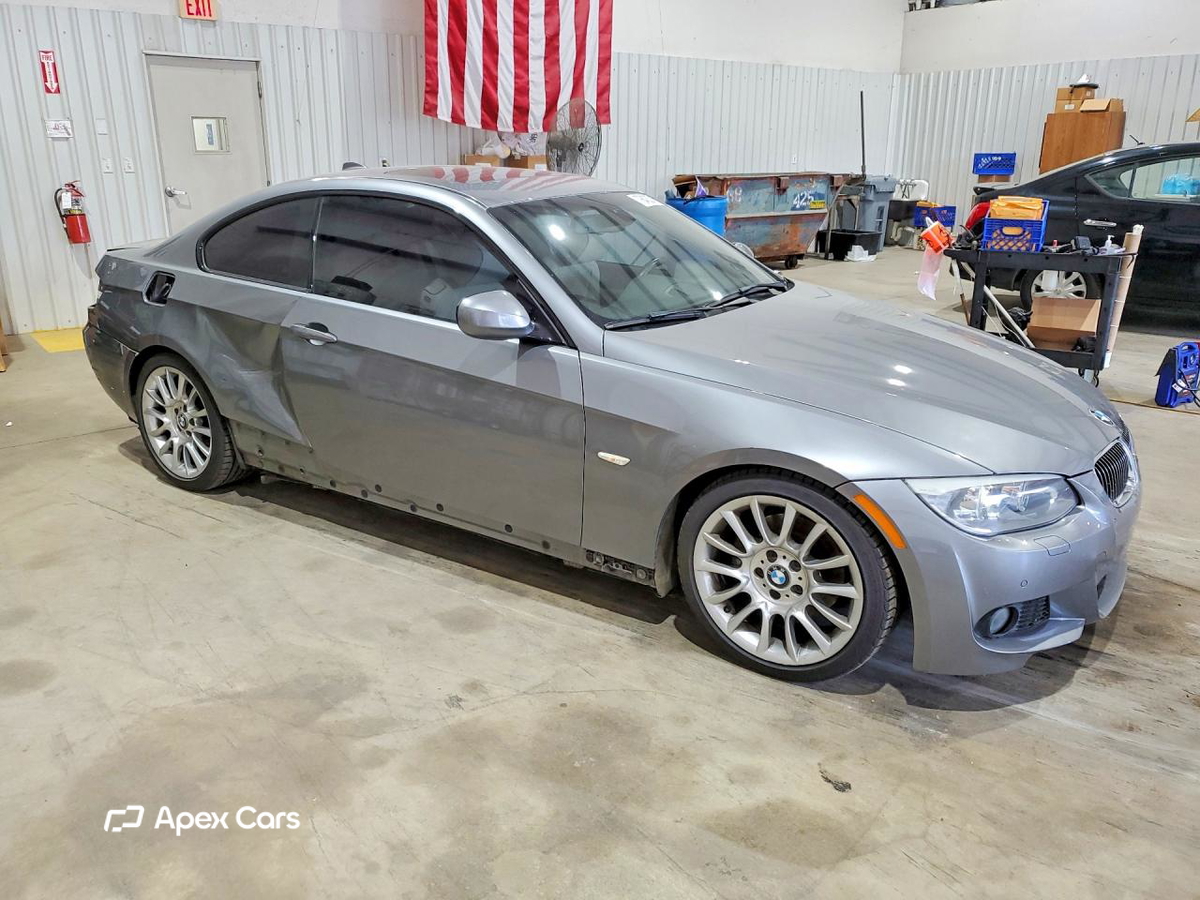 BMW Series 3 2012