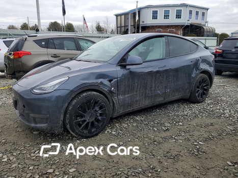Tesla Model Y 2020 - Image 1 of 12