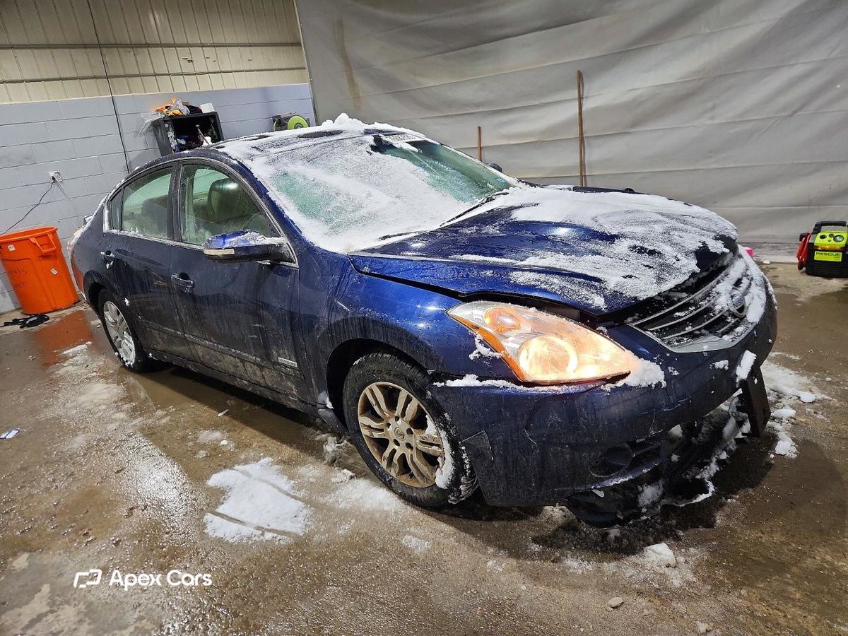 Nissan Altima 2010