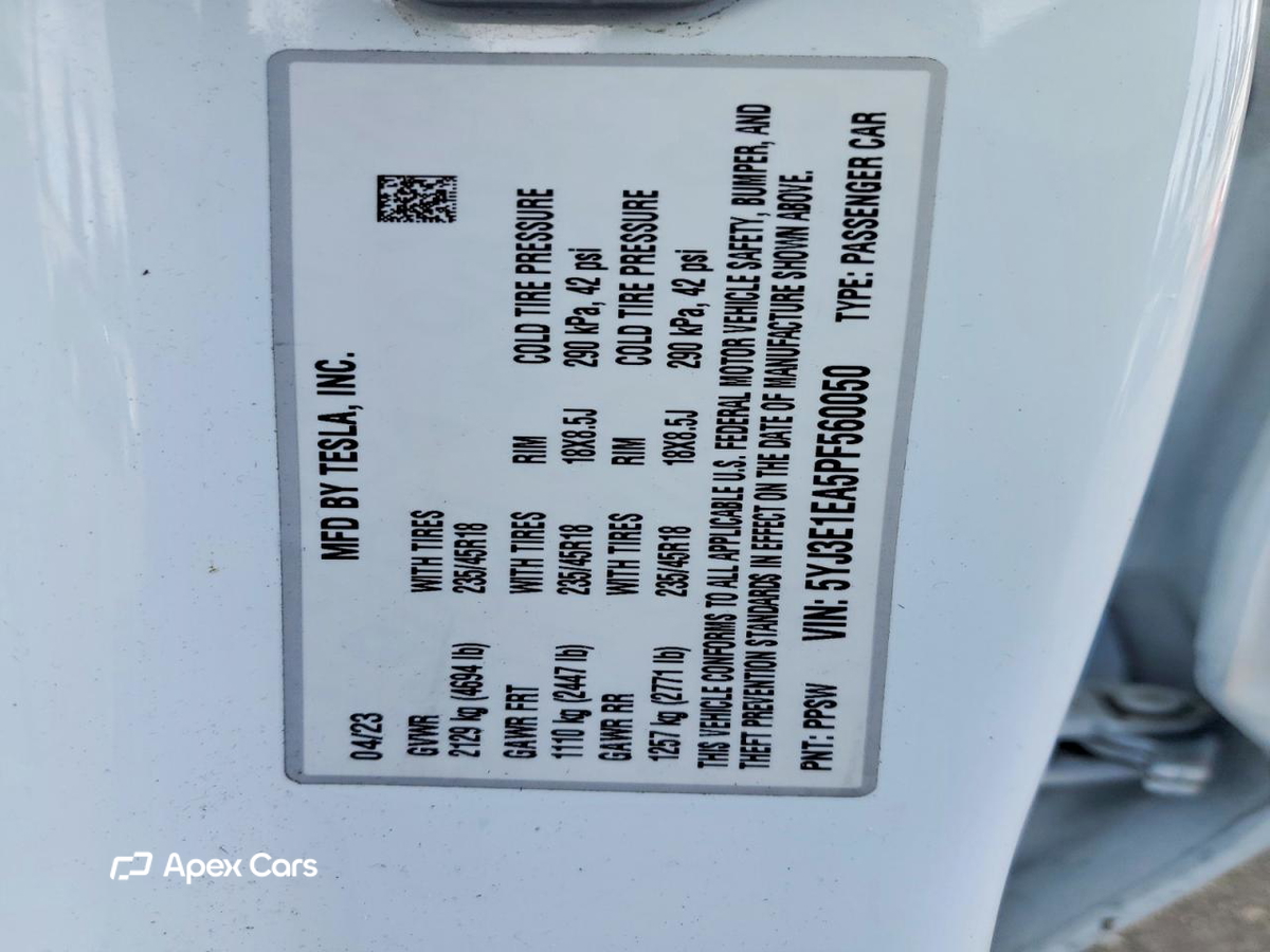 Tesla Model 3 2023