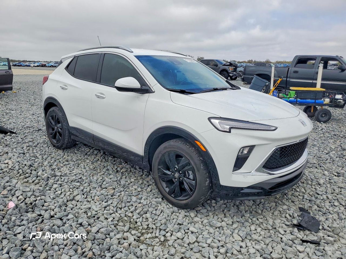 Buick Encore 2024