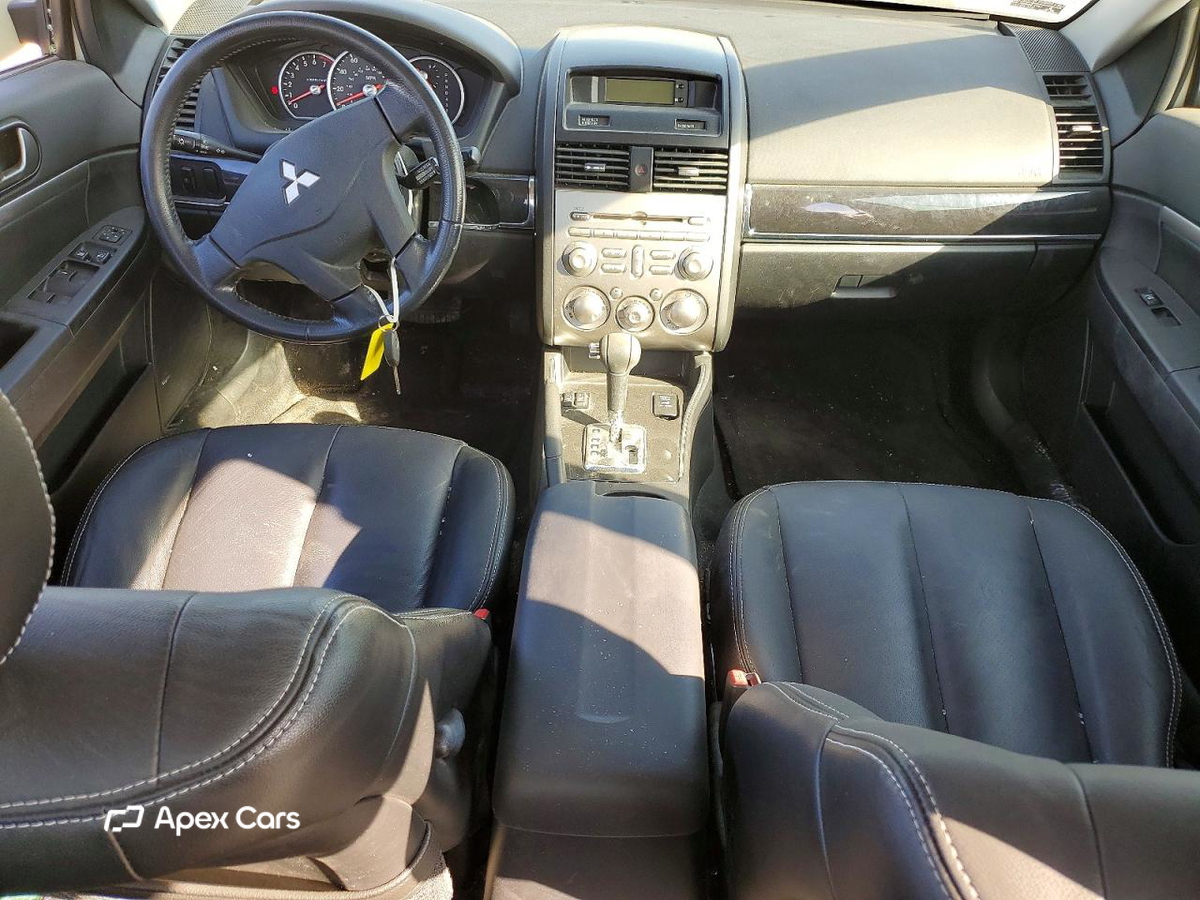 Mitsubishi Galant 2009