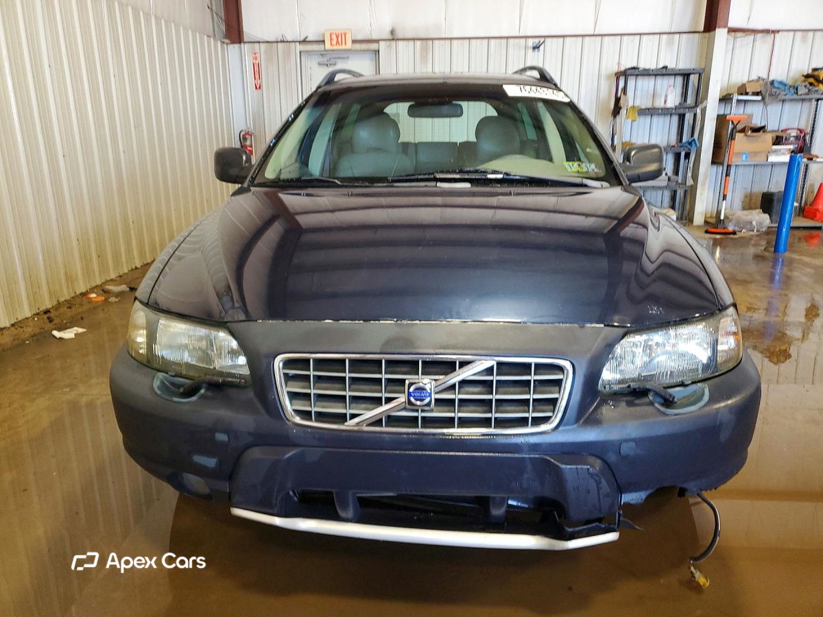 Volvo XC70 2003