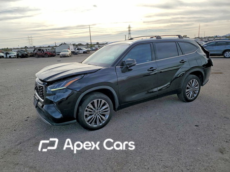 Toyota Highlander 2021 - Image 1 of 14