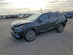 Toyota Highlander 2021