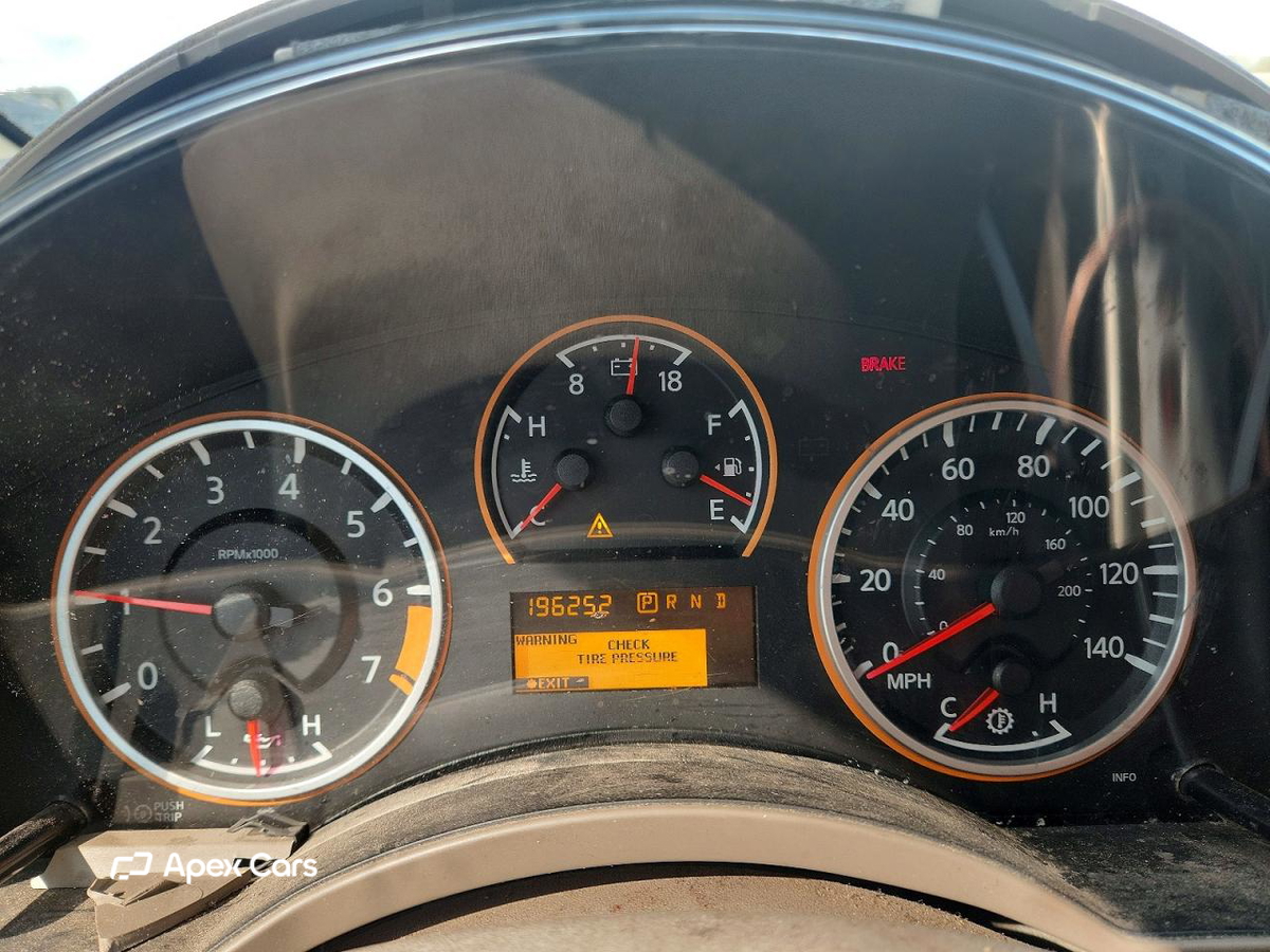 Nissan Titan 2012