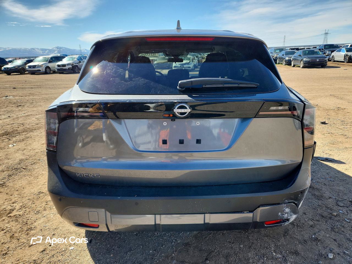 Nissan Kicks 2025