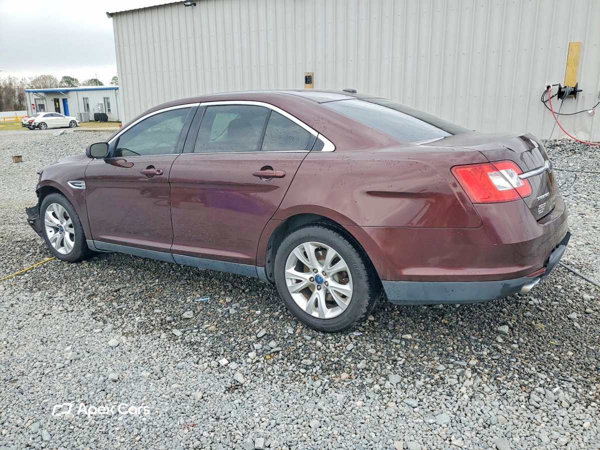 Ford Taurus 2010