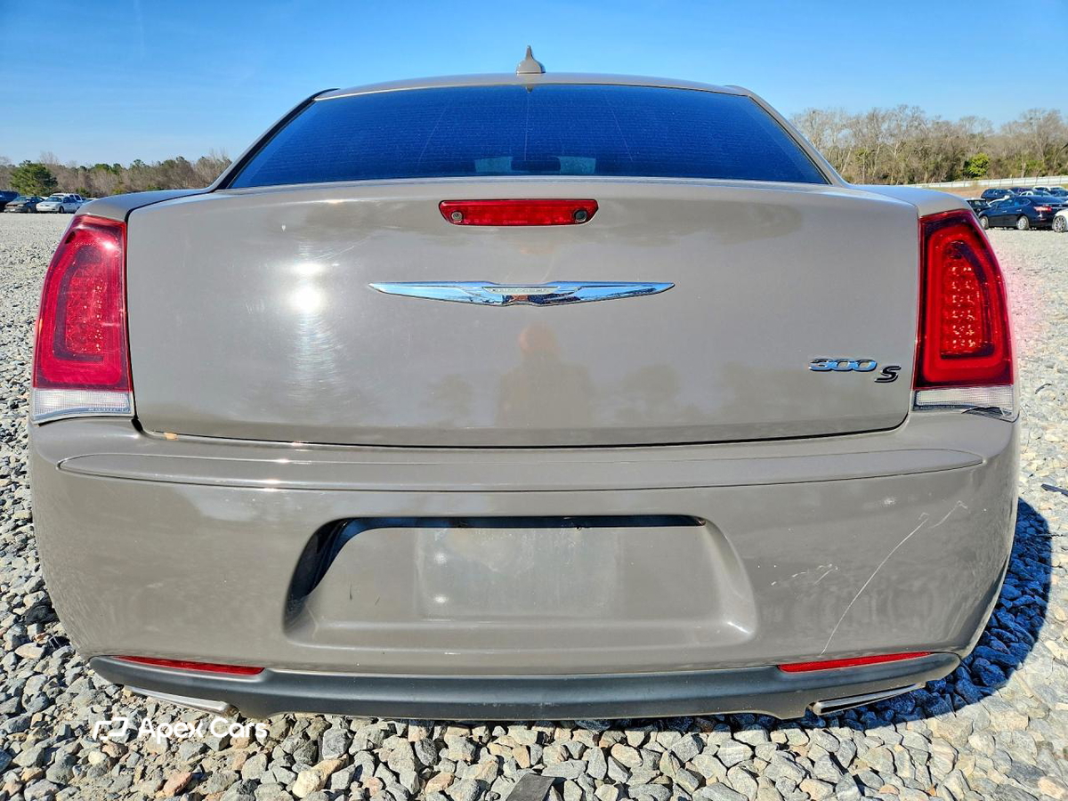 Chrysler 300 2019