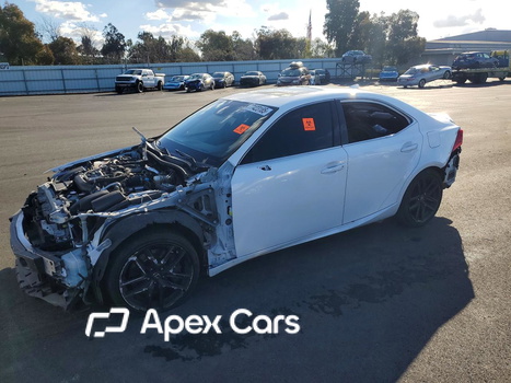 Lexus IS 2017 - Image 1 of 12