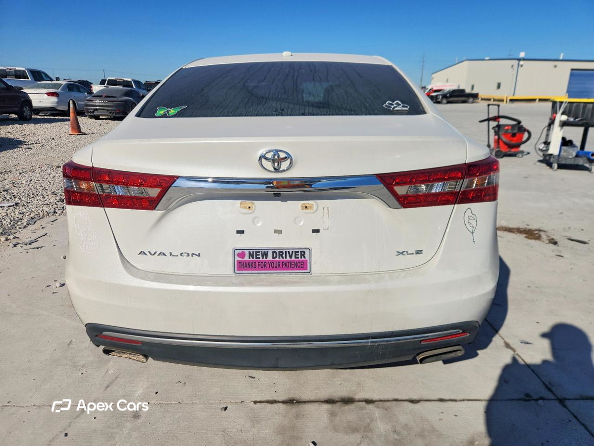 Toyota Avalon 2017