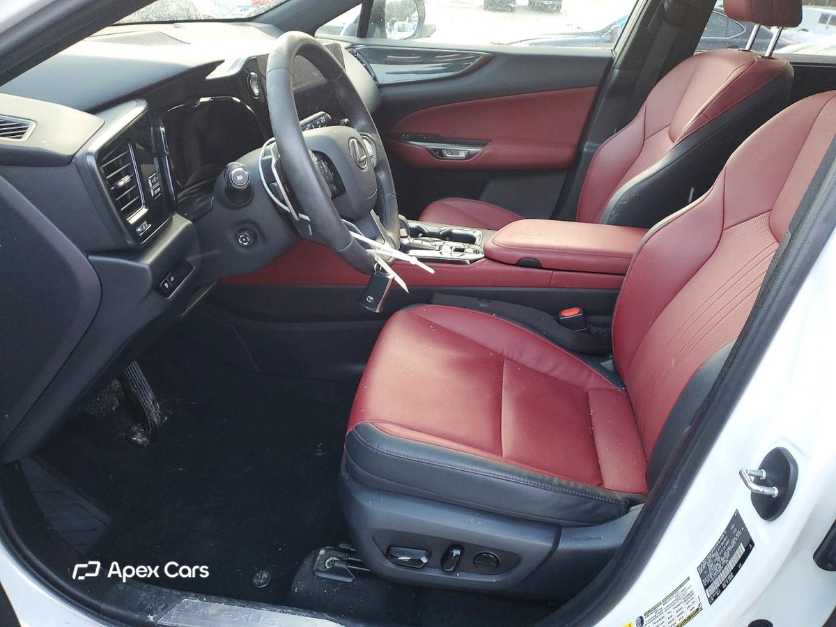Lexus NX 2023