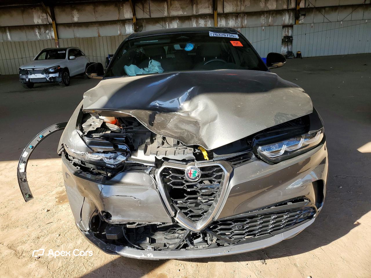 Alfa Romeo Tonale 2024