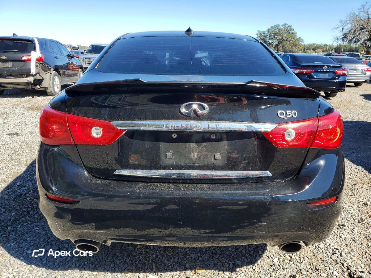 Infiniti Q50 2015