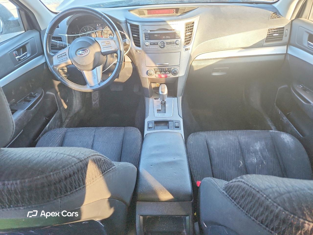 Subaru Outback 2011