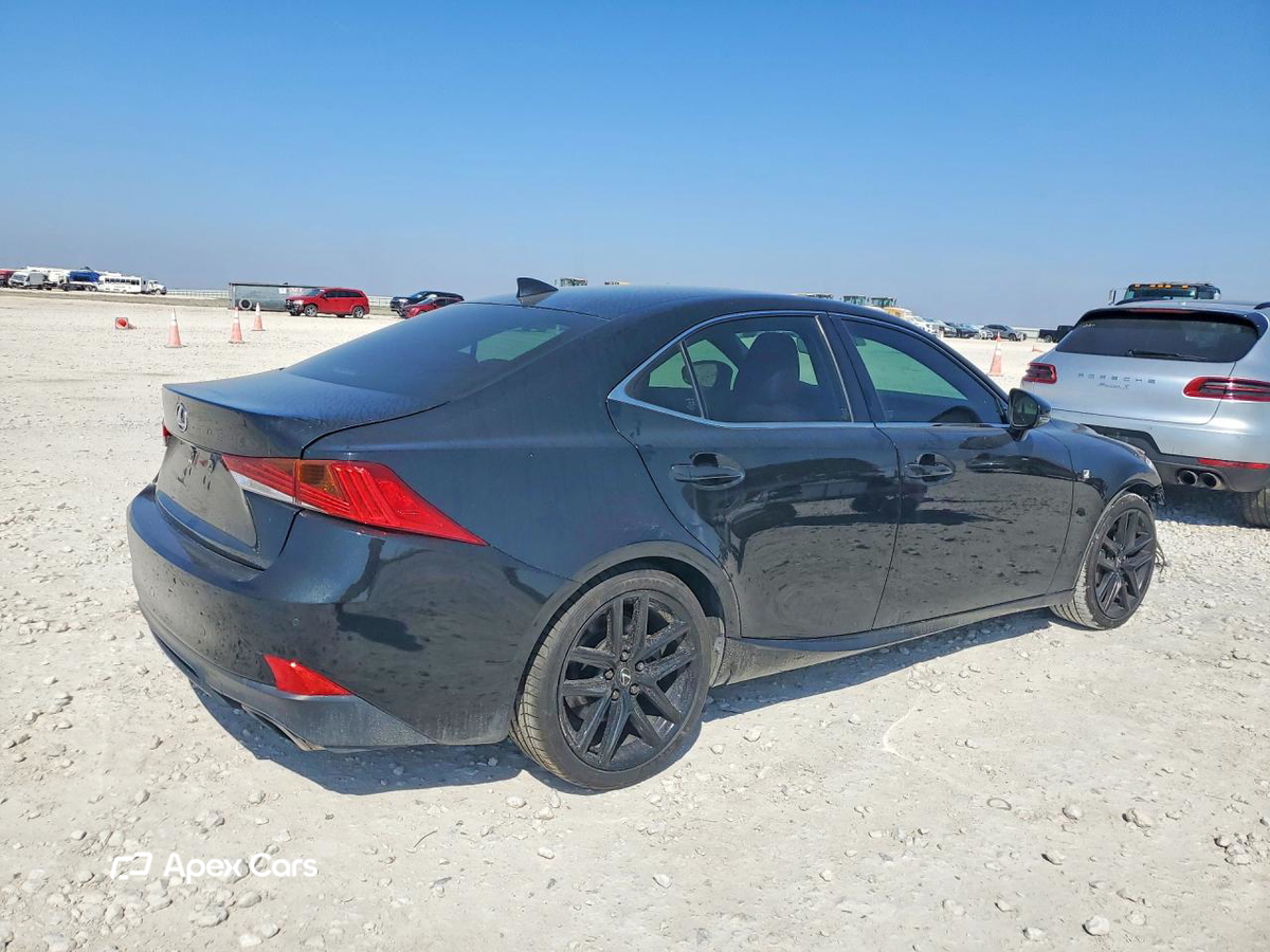 Lexus IS 2019