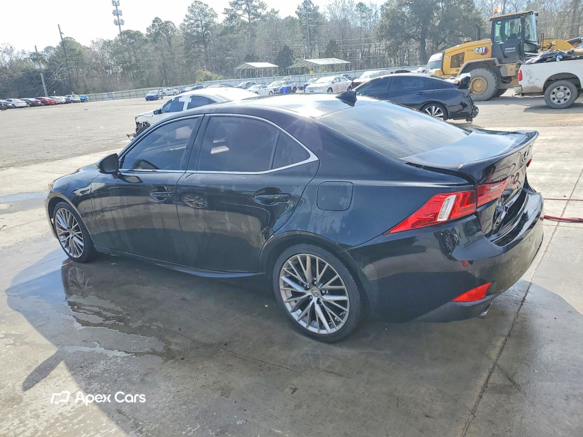 Lexus IS 2015