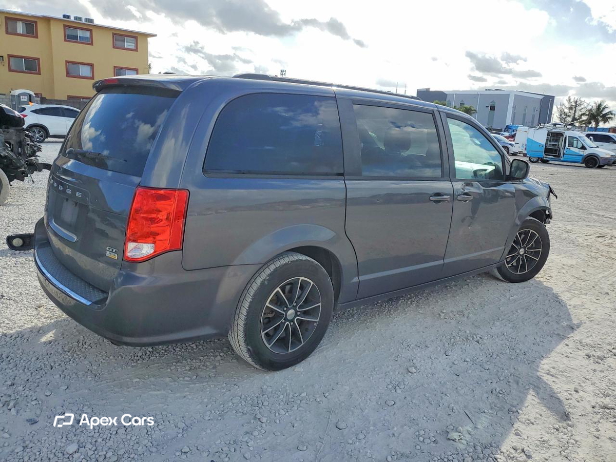 Dodge Caravan 2018