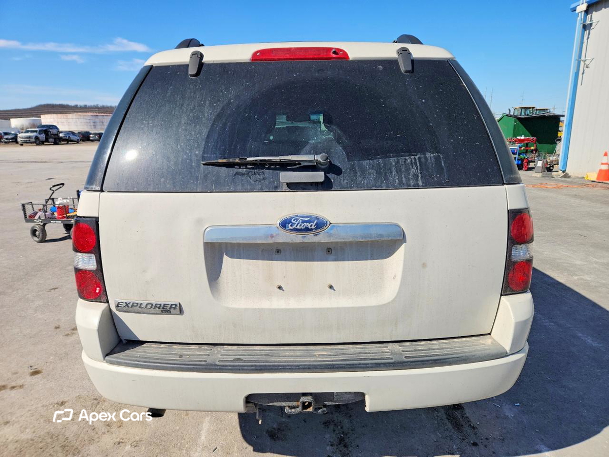 Ford Explorer 2010