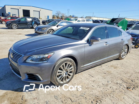 Lexus LS 2013 - Image 1 of 13