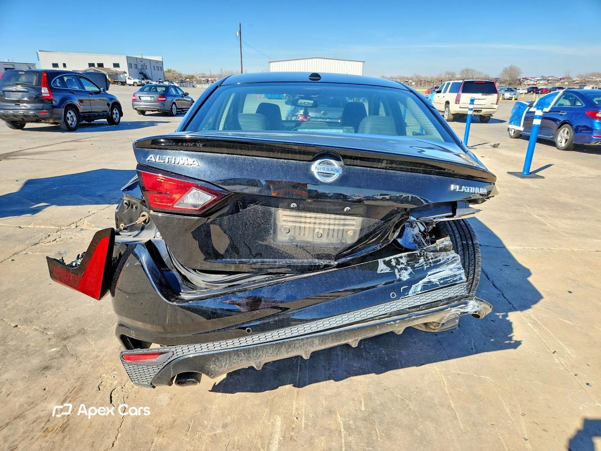 Nissan Altima 2019