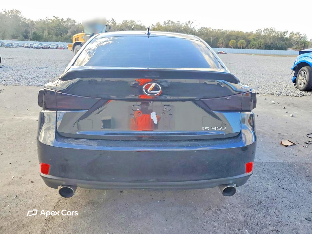 Lexus IS 2014