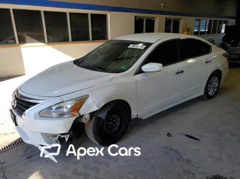 Nissan Altima 2015 - Image 1 of 13