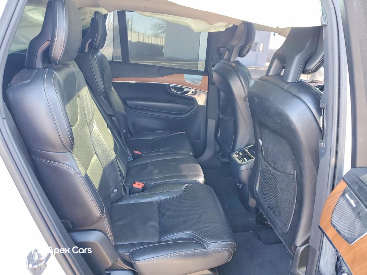 Volvo XC90 2016