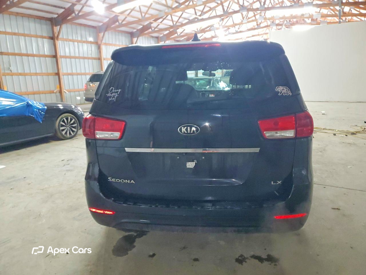 Kia Sedona 2015