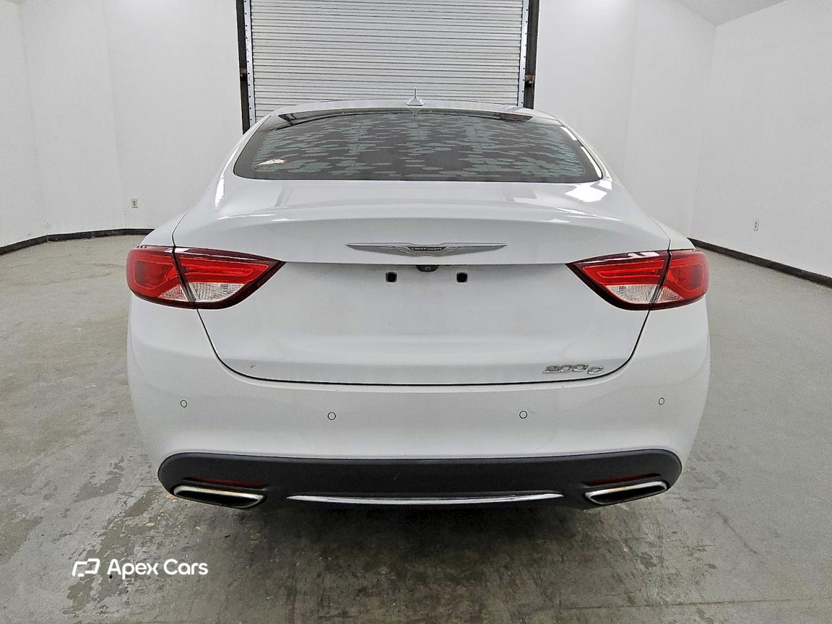 Chrysler 200 2015