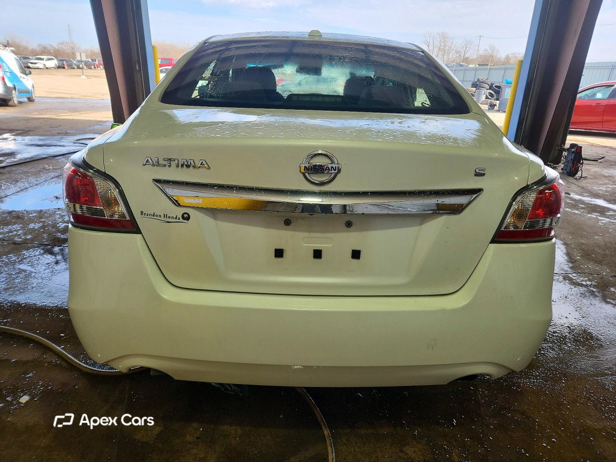 Nissan Altima 2015