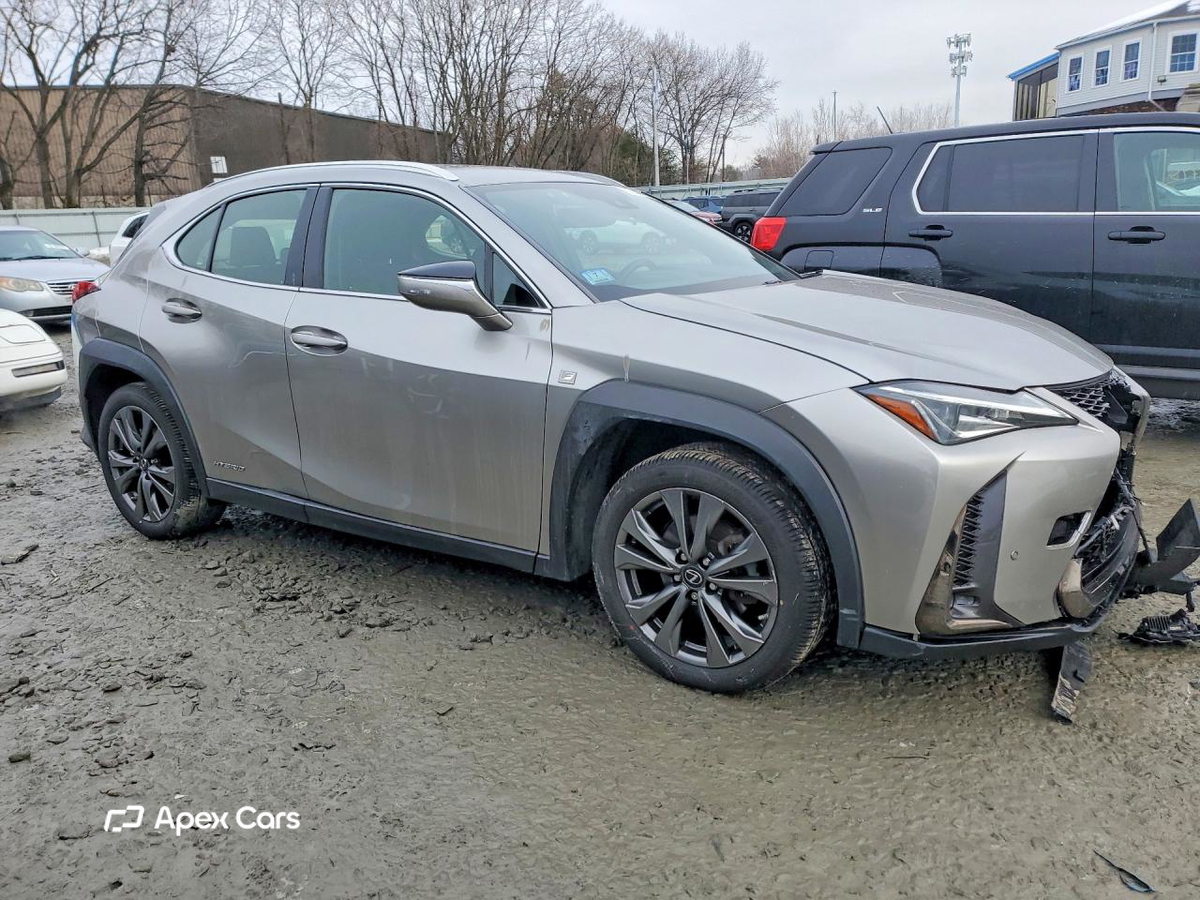 Lexus UX 2019