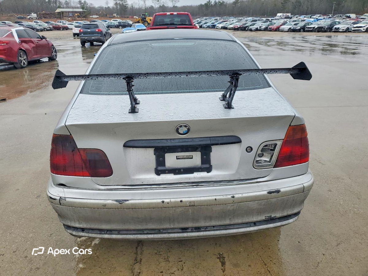 BMW Series 3 2001