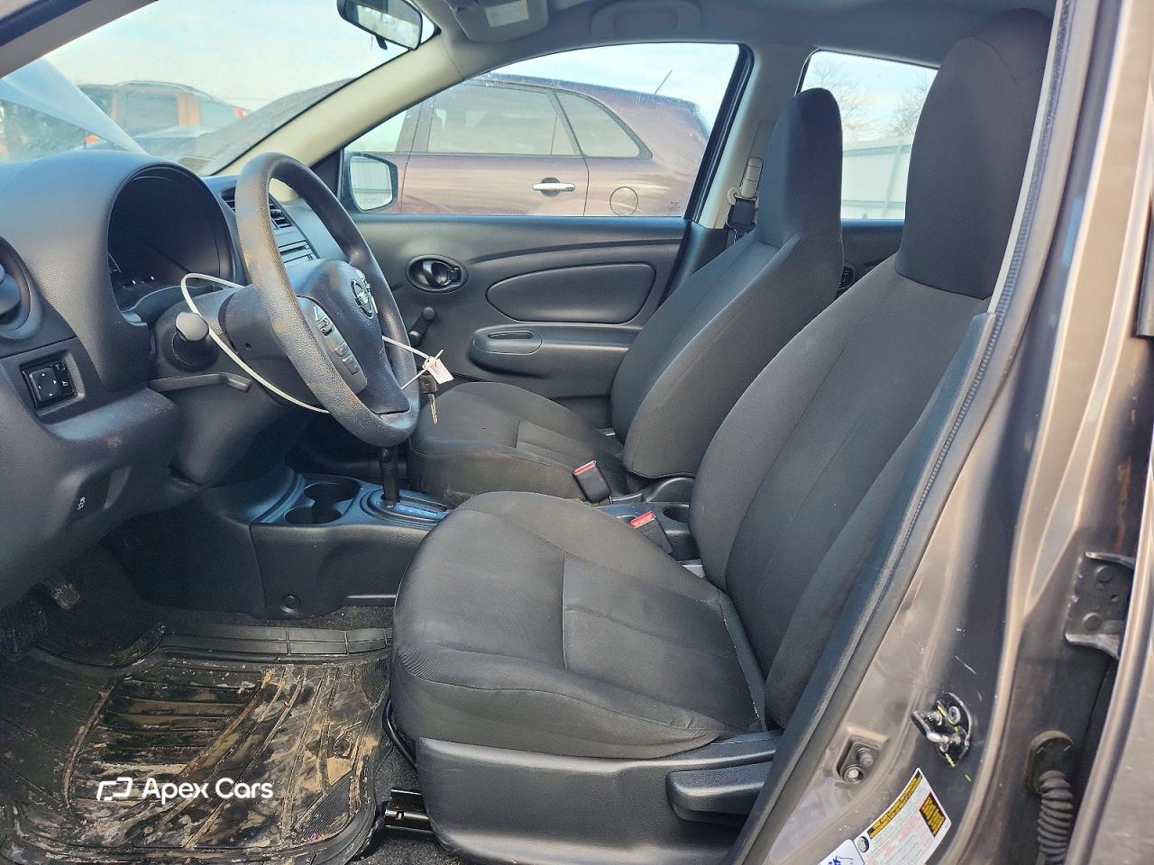 Nissan Versa 2016