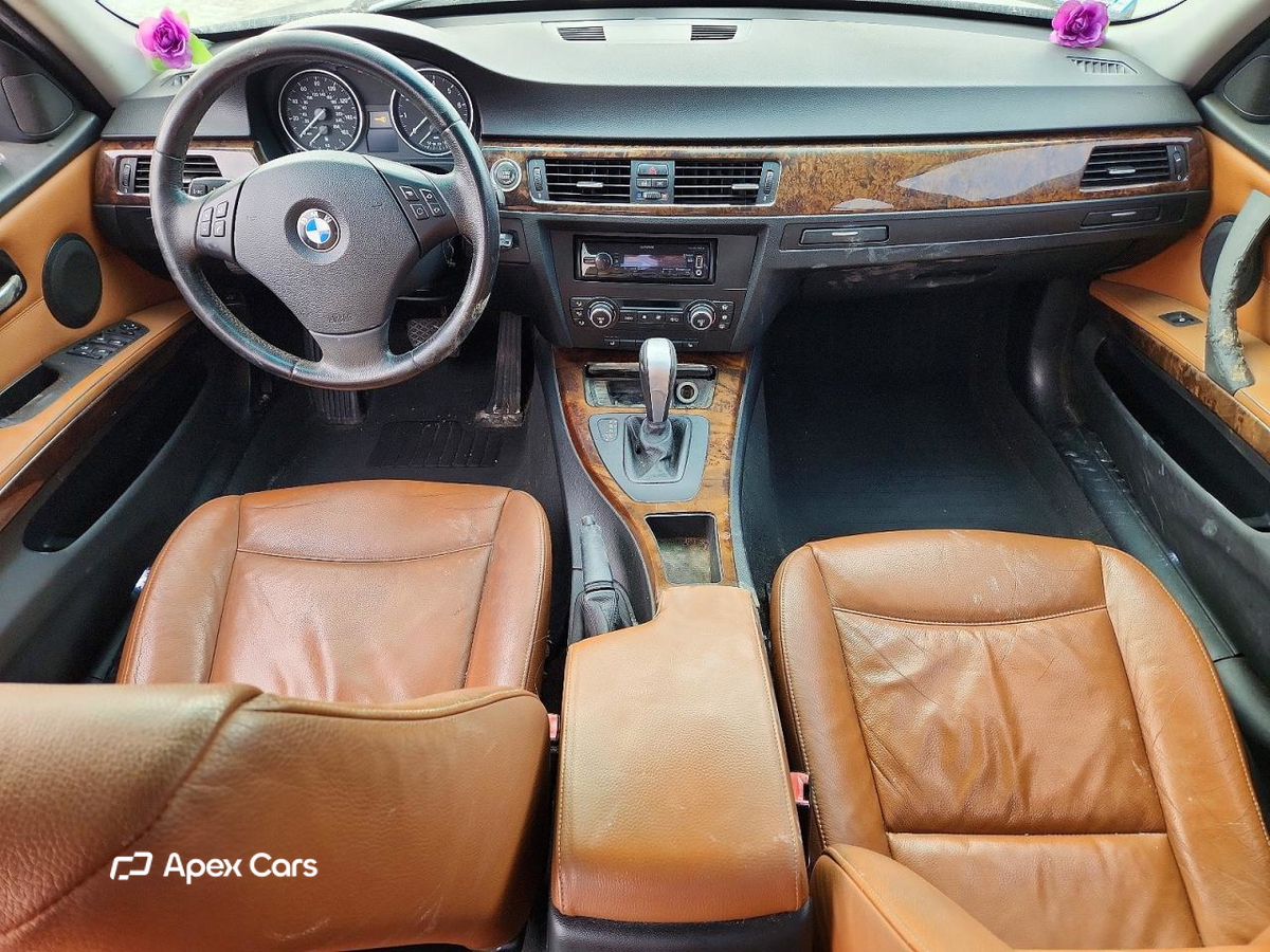 BMW Series 3 2009