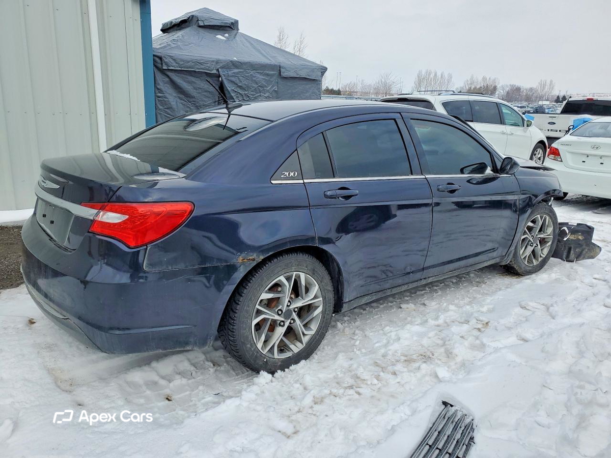 Chrysler 200 2012