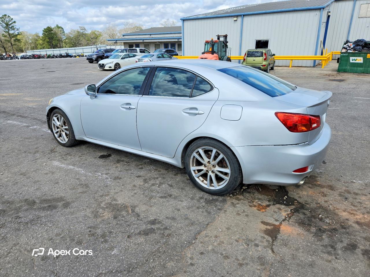 Lexus IS 2006