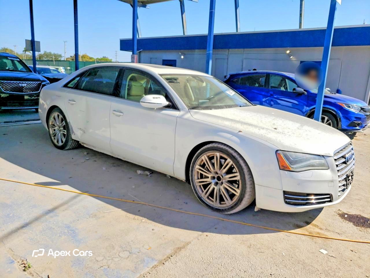 Audi A8 2012