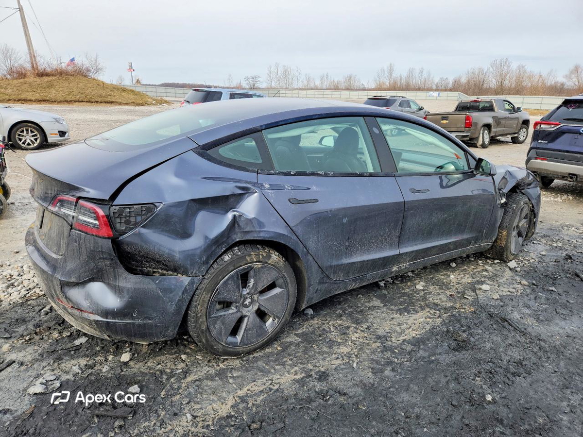 Tesla Model 3 2023