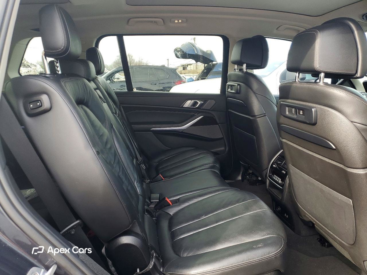 BMW X7 2020