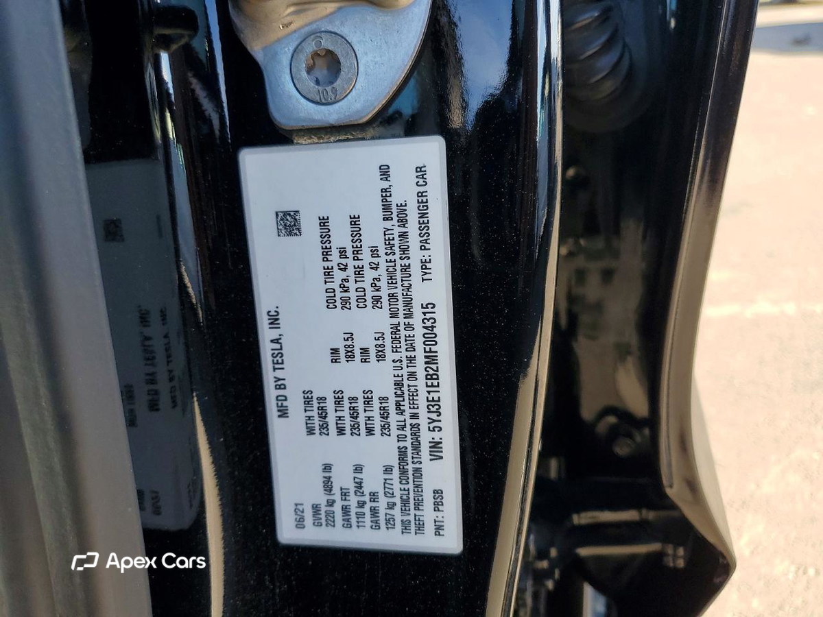Tesla Model 3 2021
