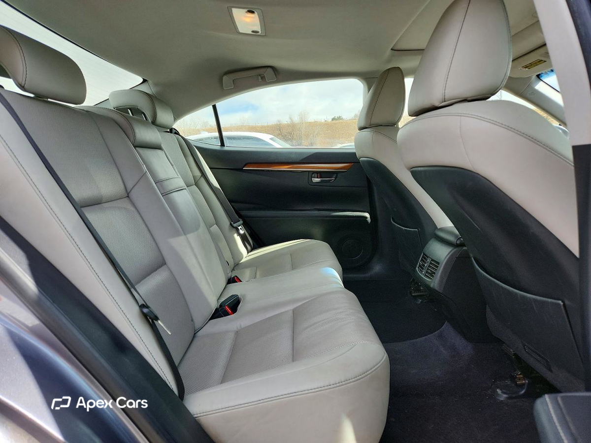 Lexus ES 2014